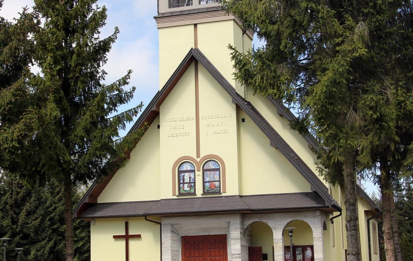 Kościół pw. Imienia Maryi w Jasiennej
